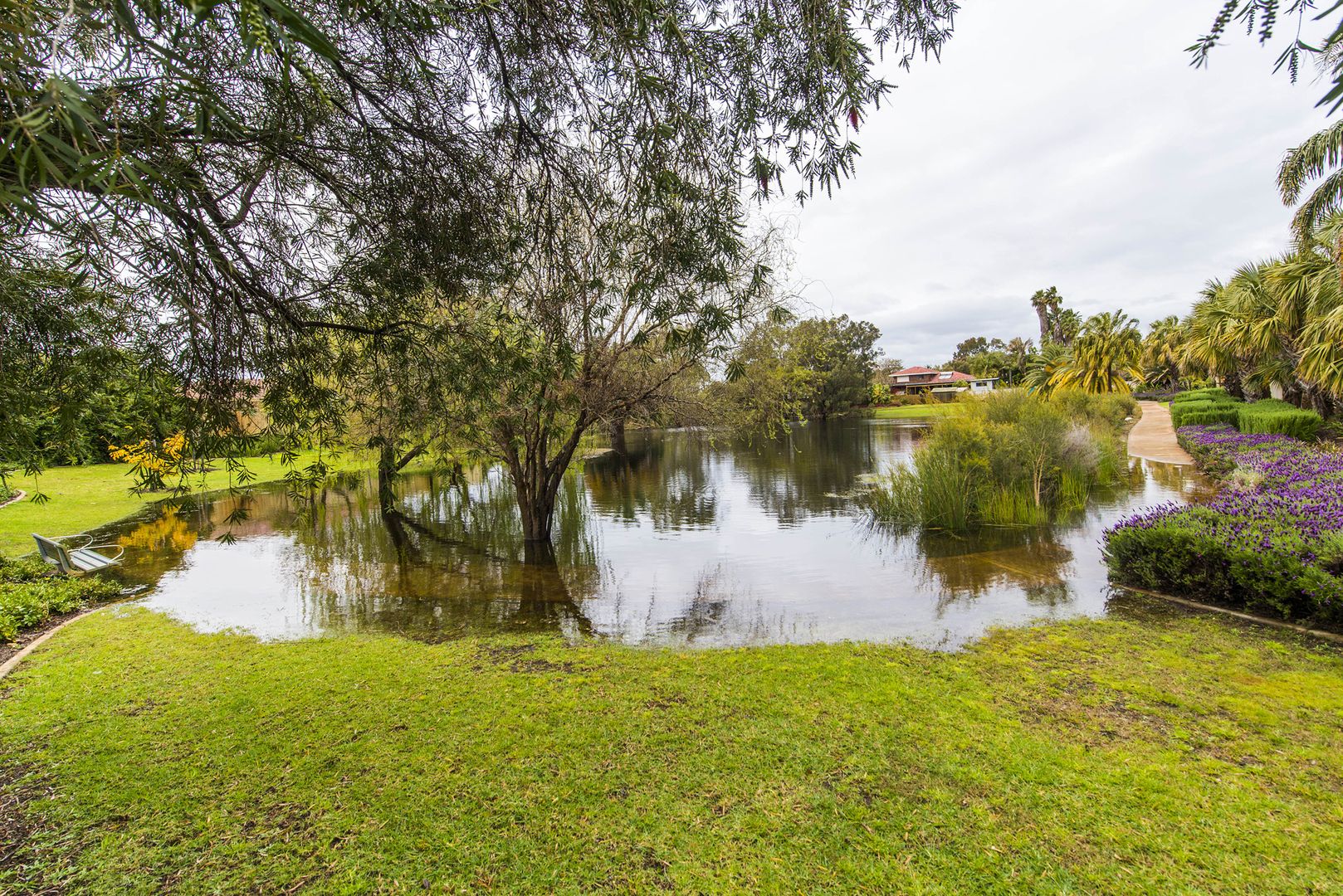 30A Smiths Avenue, Redcliffe WA 6104, Image 2