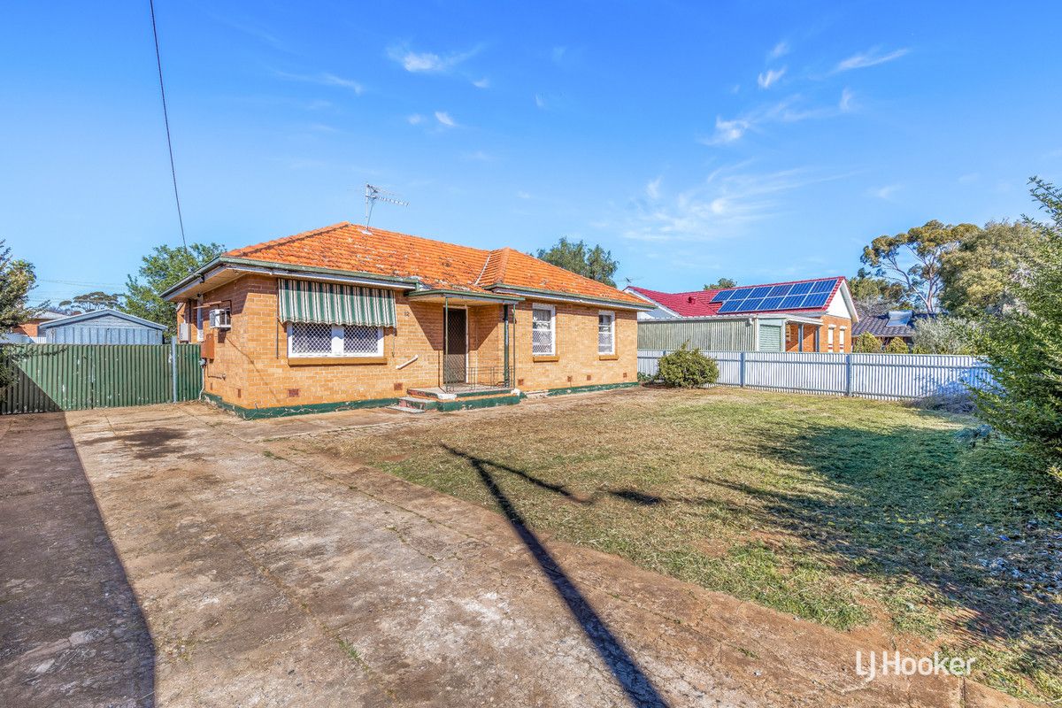 3 bedrooms House in 12 Peachey Road DAVOREN PARK SA, 5113