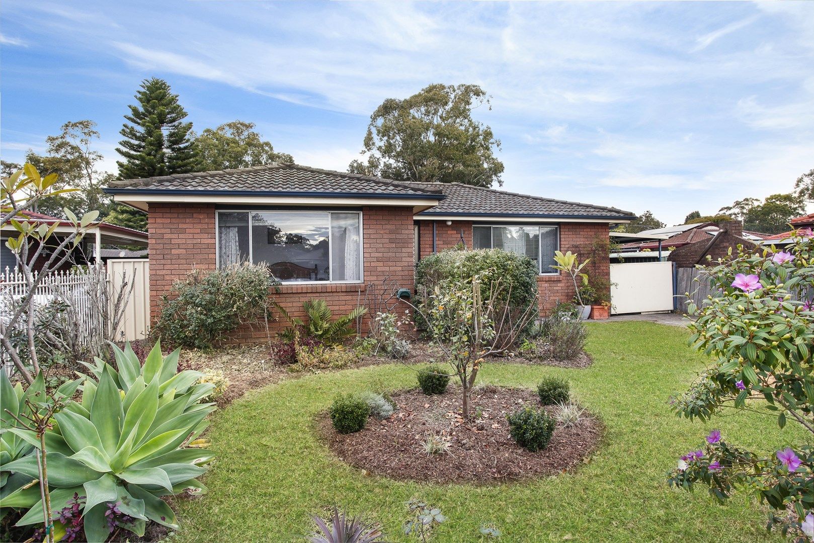 21 Comberford Close, Prairiewood NSW 2176, Image 0