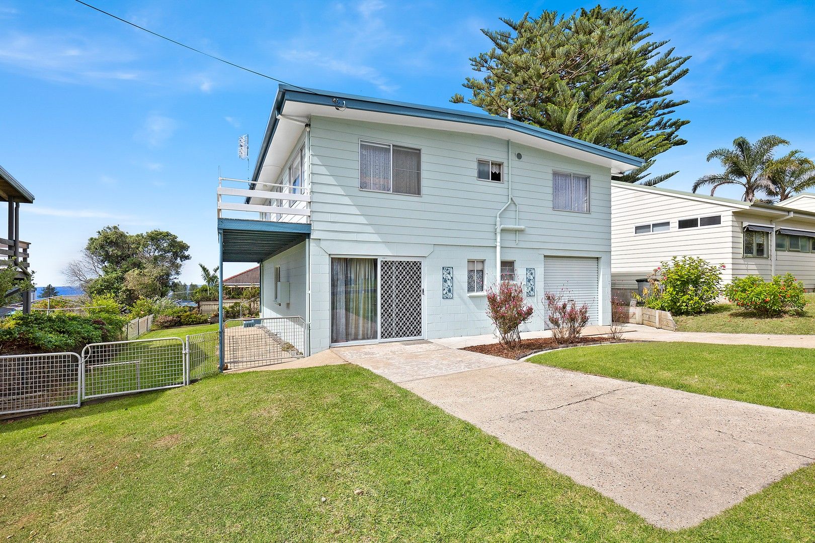 12 Marlin Street, Tuross Head NSW 2537, Image 0