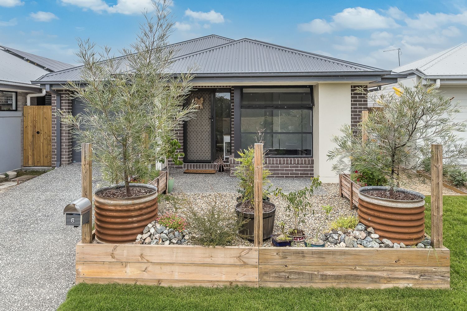 3 bedrooms House in 6 Daisy Street CABOOLTURE SOUTH QLD, 4510