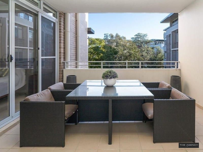 3 bedrooms Apartment / Unit / Flat in 304/1-3 Sturt Place ST IVES NSW, 2075