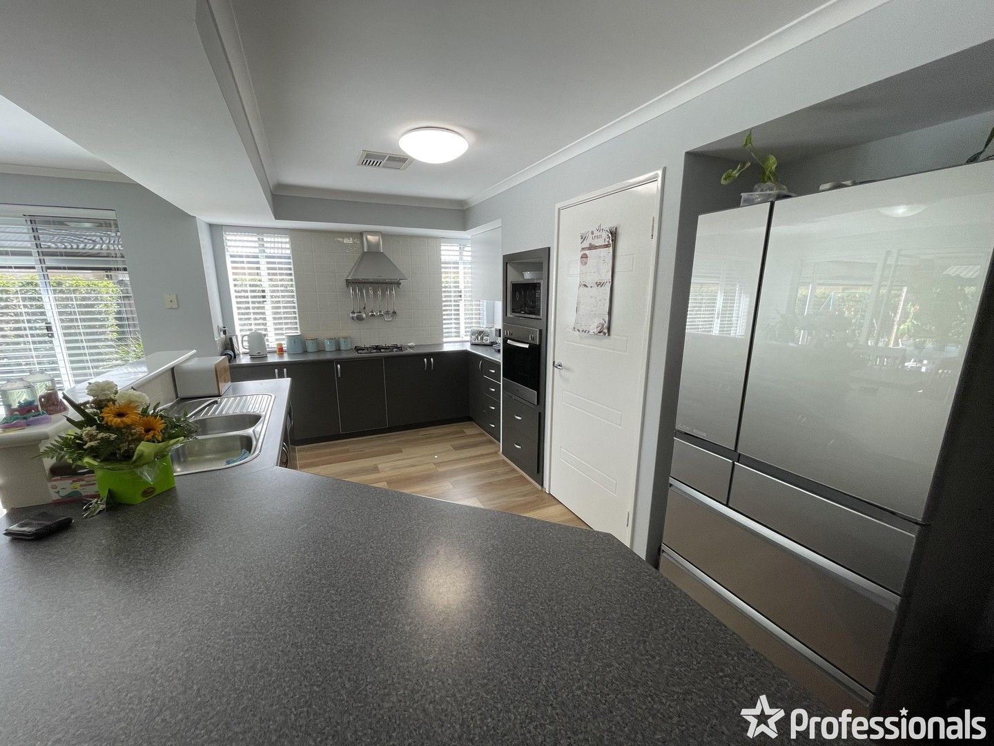 4 bedrooms House in 20 Lucida Road SOUTHERN RIVER WA, 6110