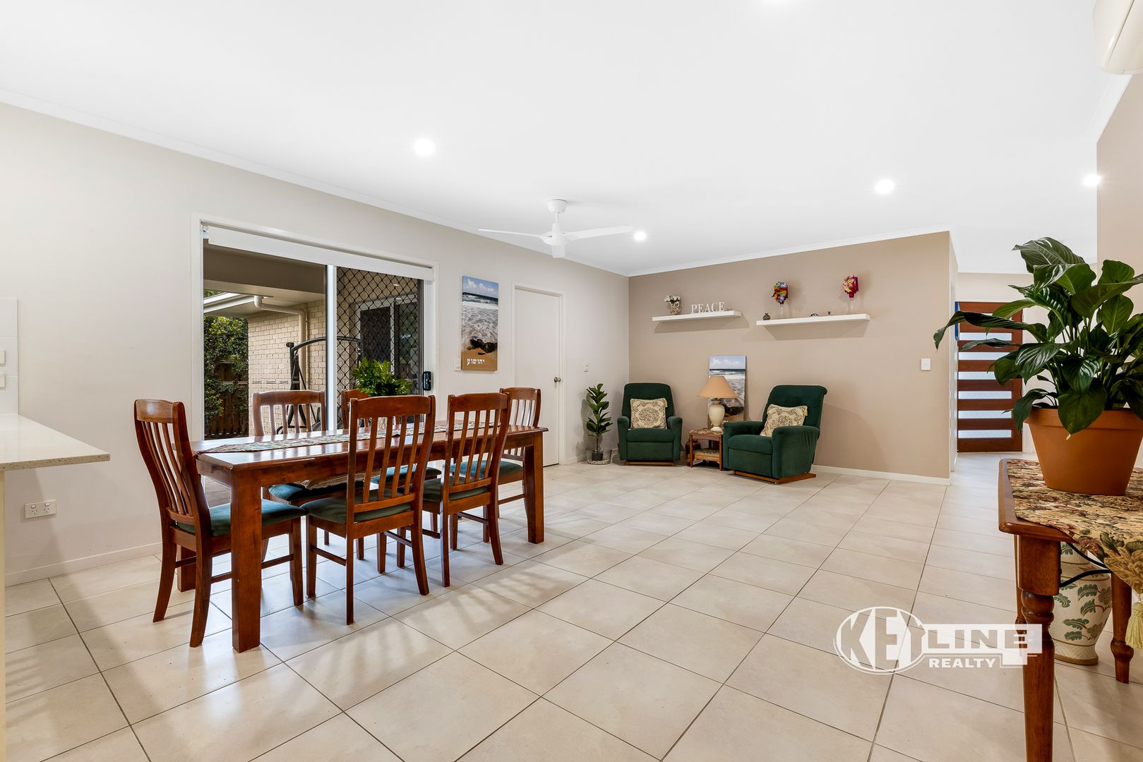 3 Griffin Place, Coes Creek QLD 4560, Image 2