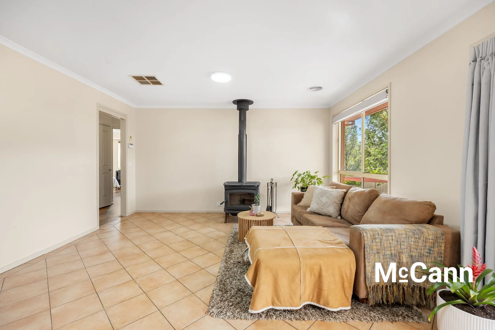 Additional image 6 of 32 Jane Sutherland Street, Conder ACT 2906