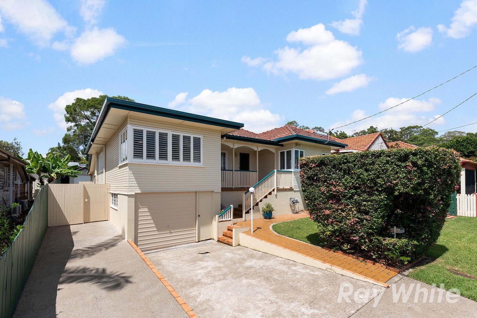 3 bedrooms House in 27 Luke Street WAVELL HEIGHTS QLD, 4012