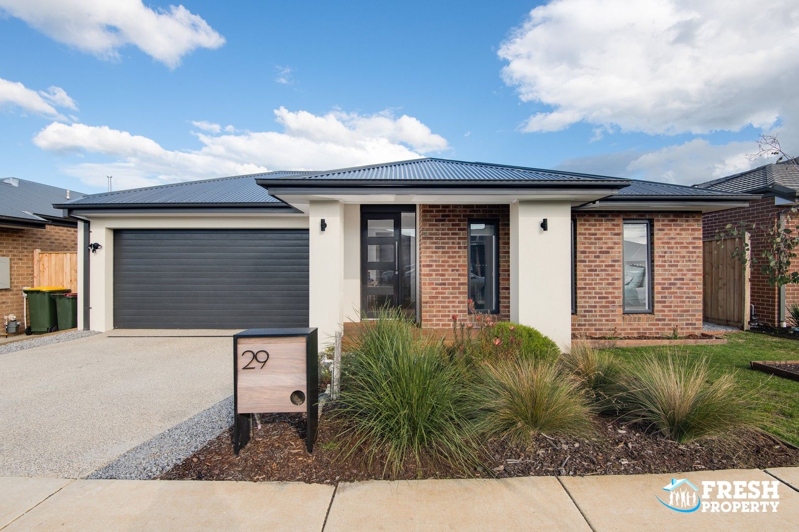 4 bedrooms House in 29 Edenhope Circuit ARMSTRONG CREEK VIC, 3217