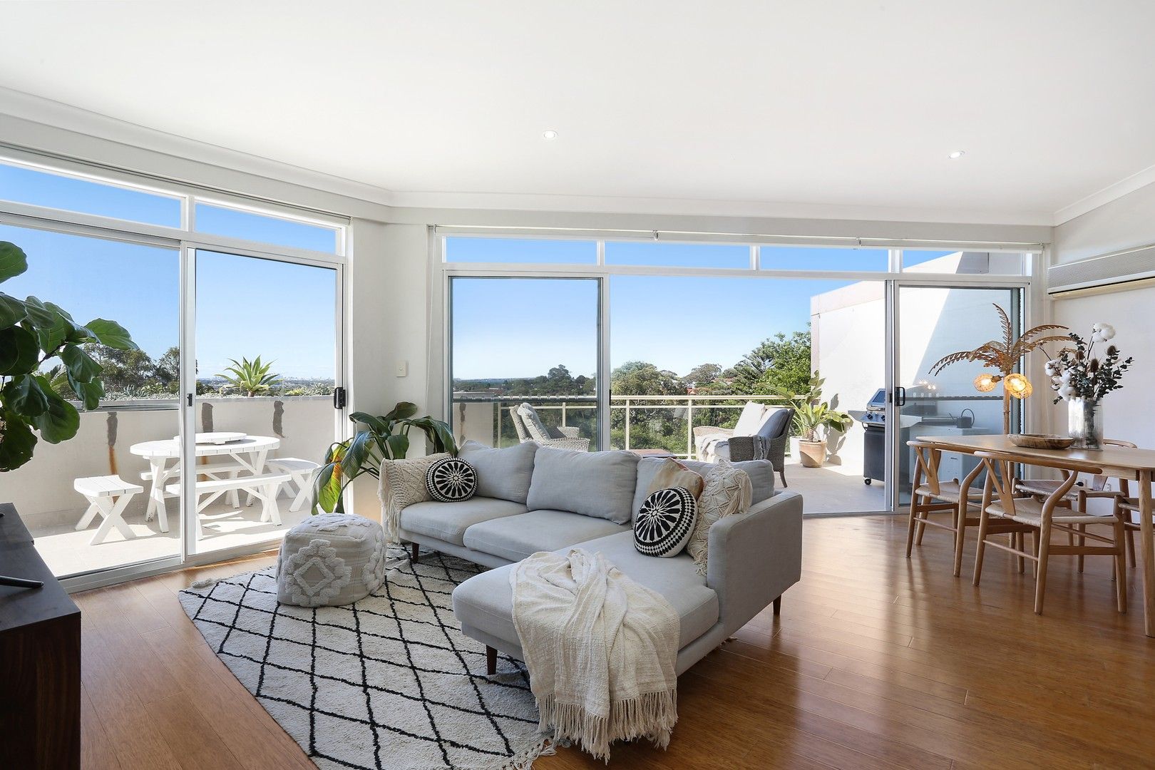 3 bedrooms Apartment / Unit / Flat in 34/513-517 Kingsway MIRANDA NSW, 2228