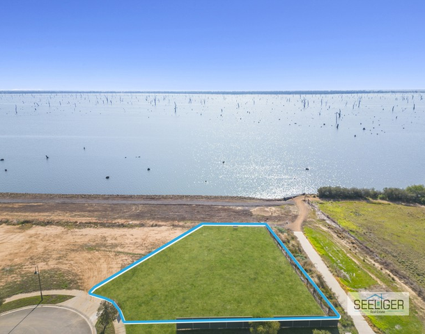 112 Silverwoods Boulevard, Yarrawonga VIC 3730