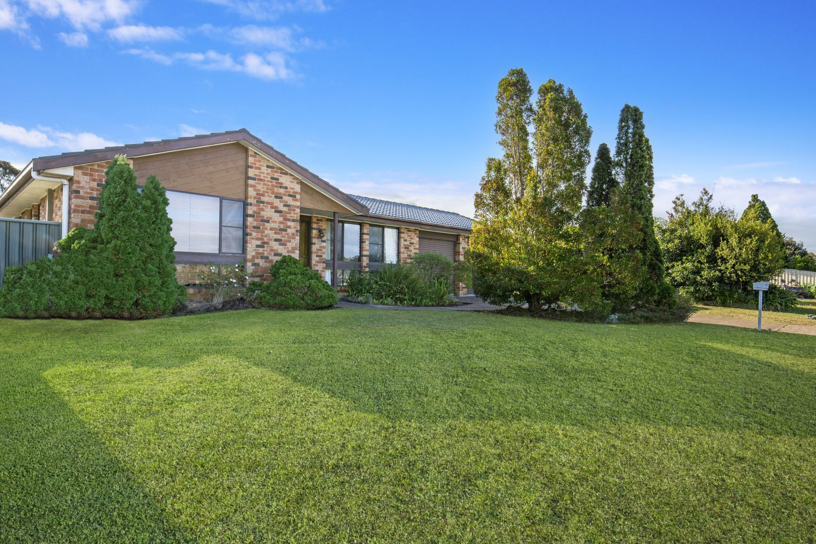 7 Halcot Avenue, North Nowra Property History & Address Research Domain