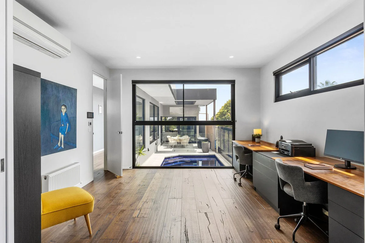 Image 19