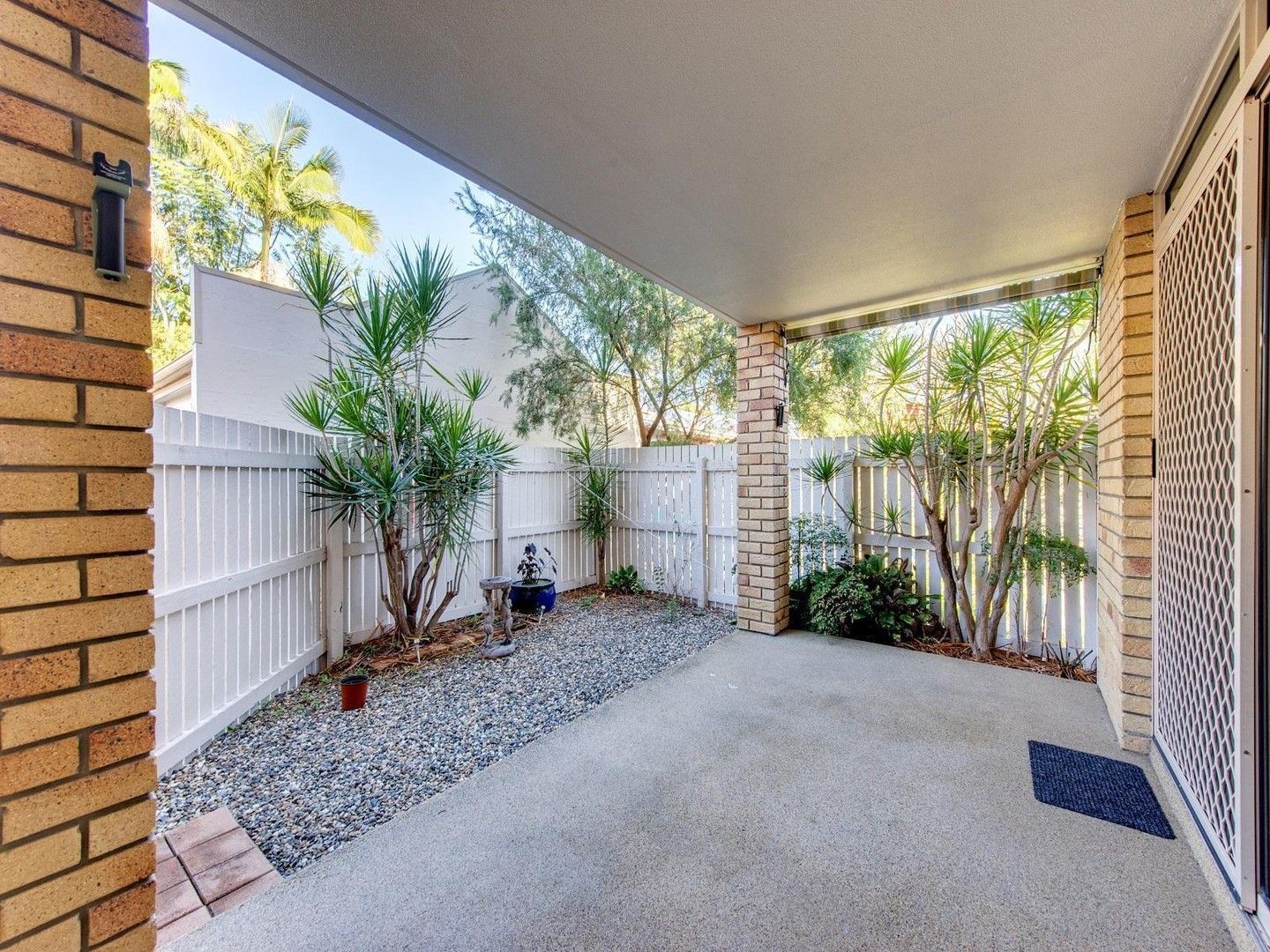 2 bedrooms Apartment / Unit / Flat in 1/21 Forbes Street WEST END QLD, 4101