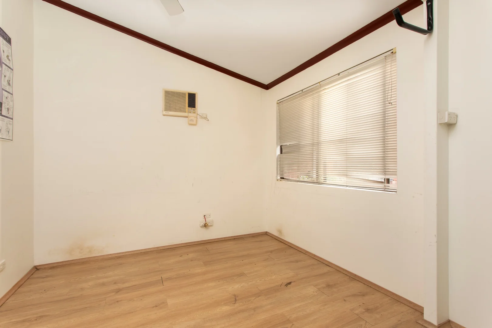 Additional image 16 of 49 Dennis St, Happy Valley SA 5159