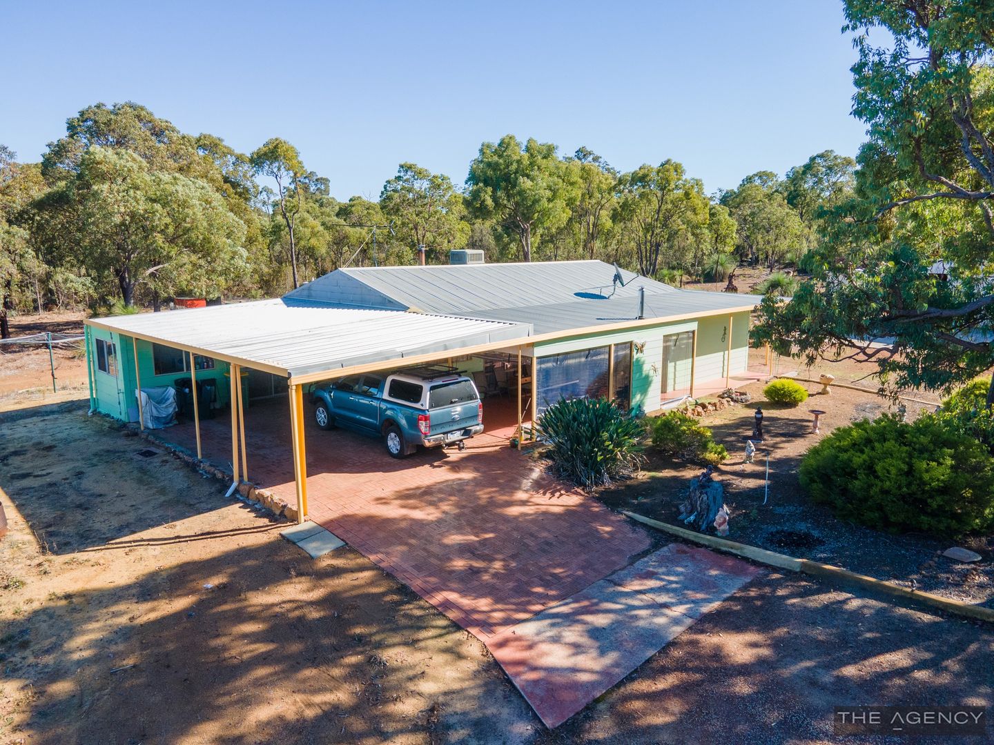 633 McKnoe Drive, Morangup WA 6083, Image 2