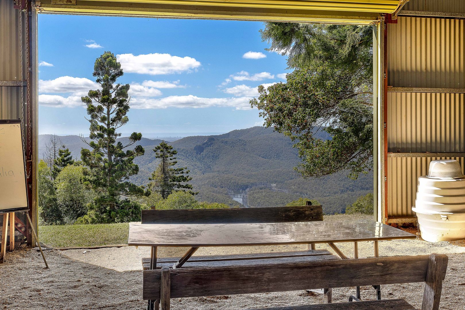 1531 Beechmont Road, Beechmont Property History & Address Research