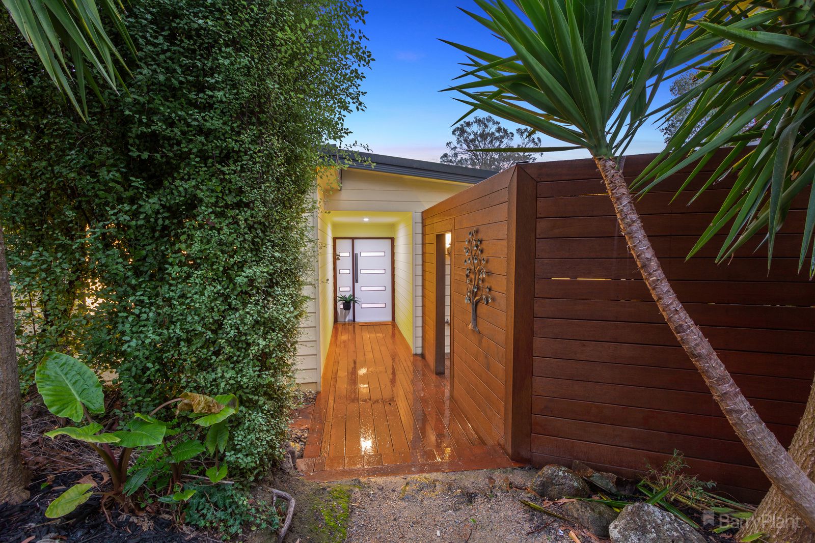 6 Wicks Road, The Basin VIC 3154, Image 0