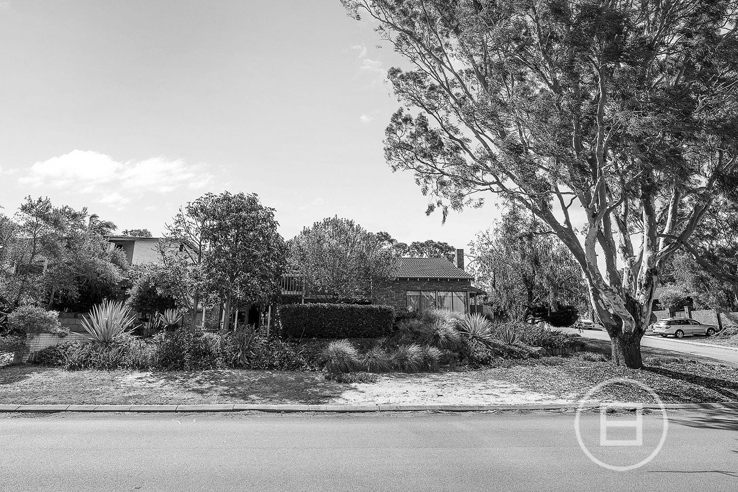 4 bedrooms House in 4 Isham Close CARINE WA, 6020
