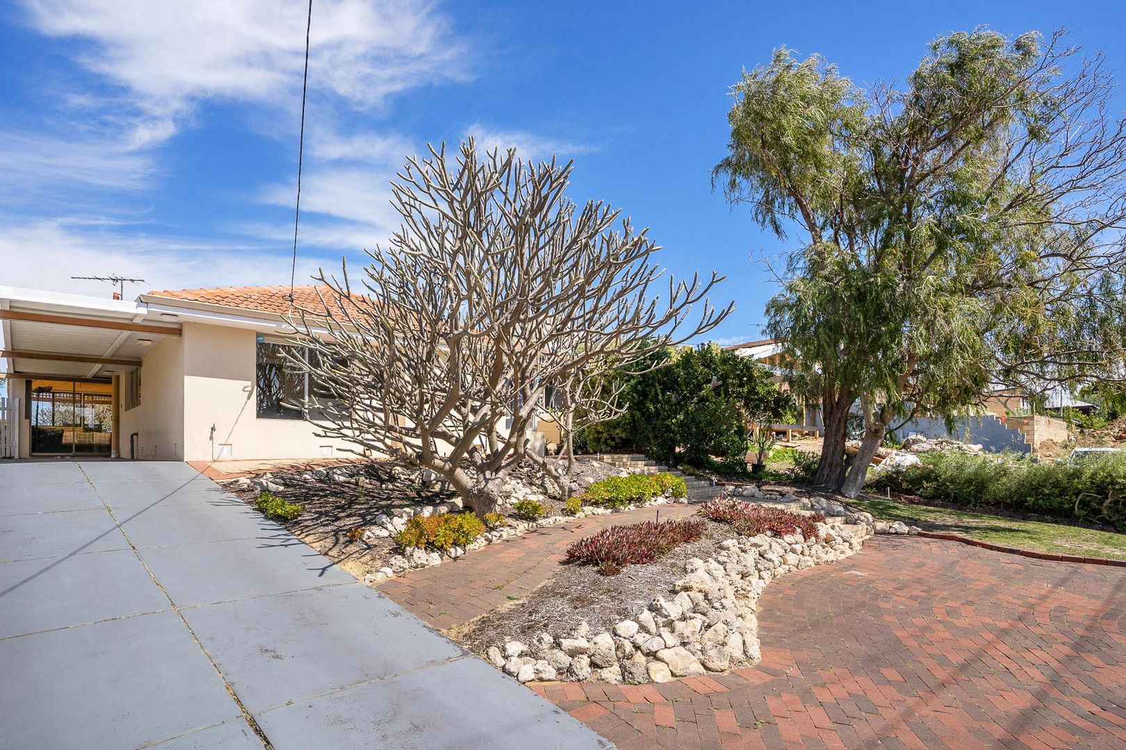 98 Clontarf Street, Sorrento WA 6020, Image 1