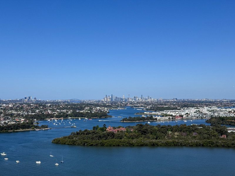 3 bedrooms Apartment / Unit / Flat in 3102/36 Walker Street RHODES NSW, 2138