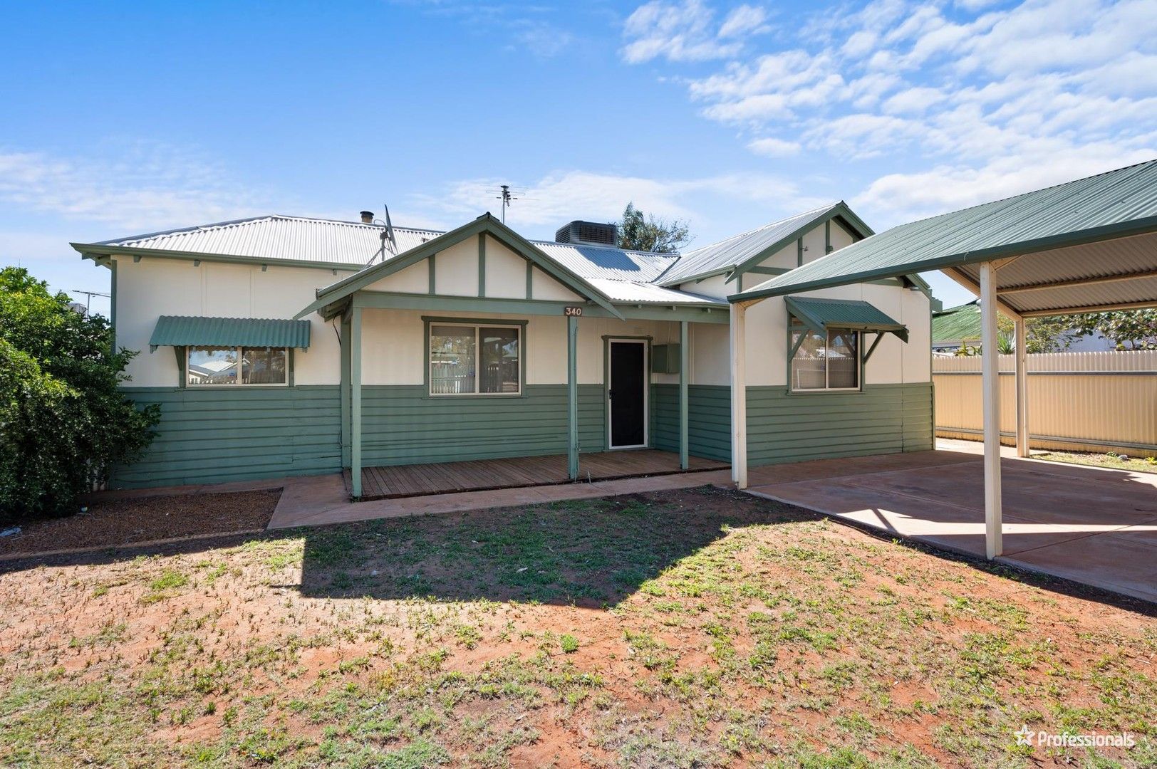 3 bedrooms House in 340 Piccadilly Street WEST LAMINGTON WA, 6430