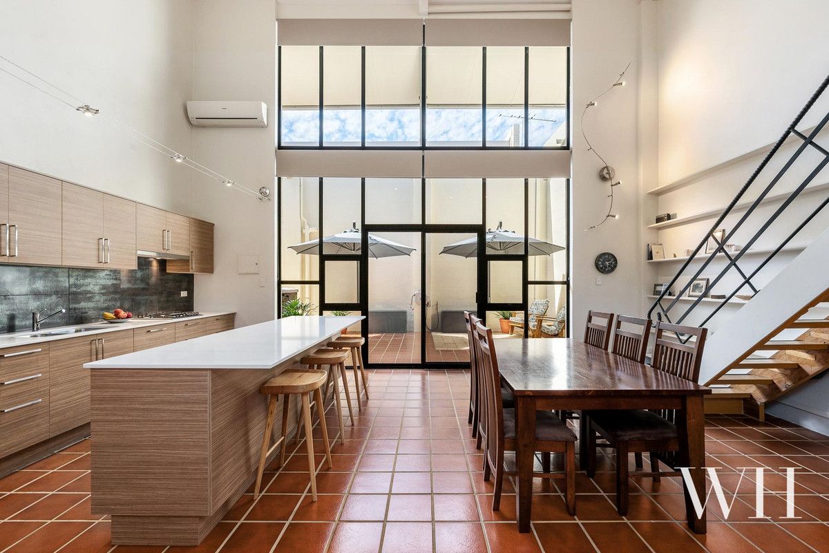 1 bedrooms Townhouse in 18 Little Lefroy Lane SOUTH FREMANTLE WA, 6162