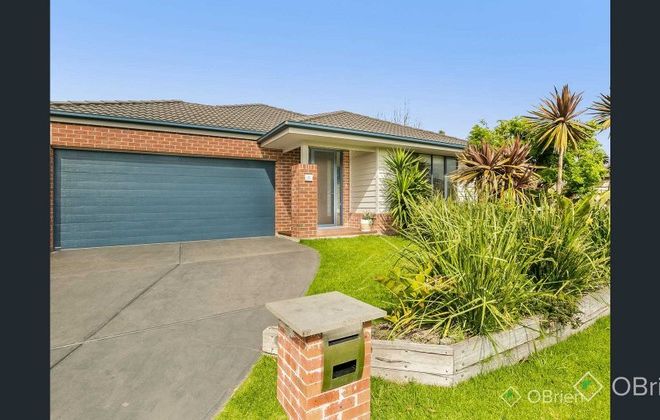 Picture of 2 Lily Place, CARRUM DOWNS VIC 3201