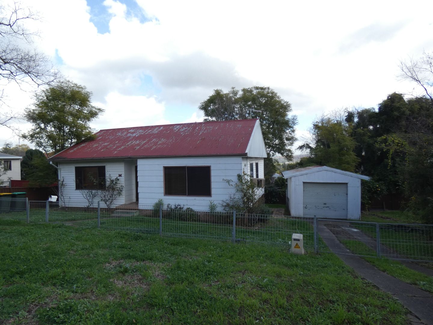 42 Sowerby Street, Muswellbrook Property History & Address Research