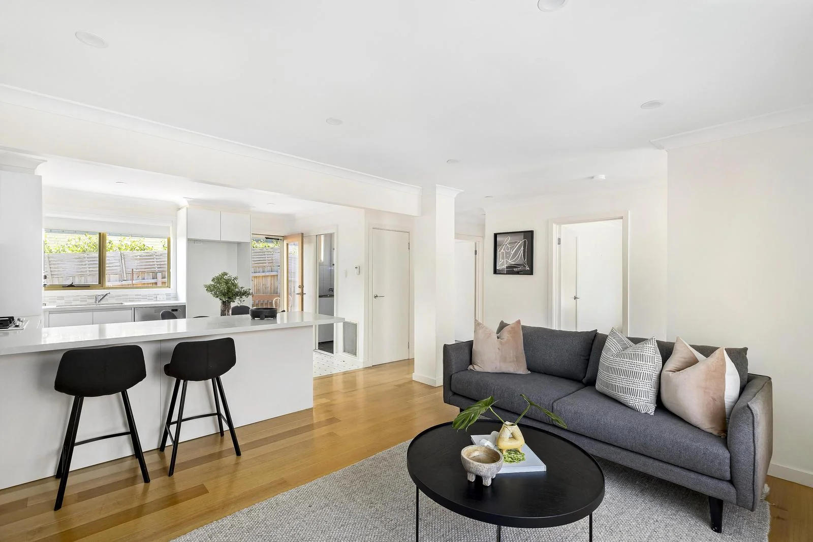 Additional image 7 of 10/23 Wilfred Road, Ivanhoe East VIC 3079