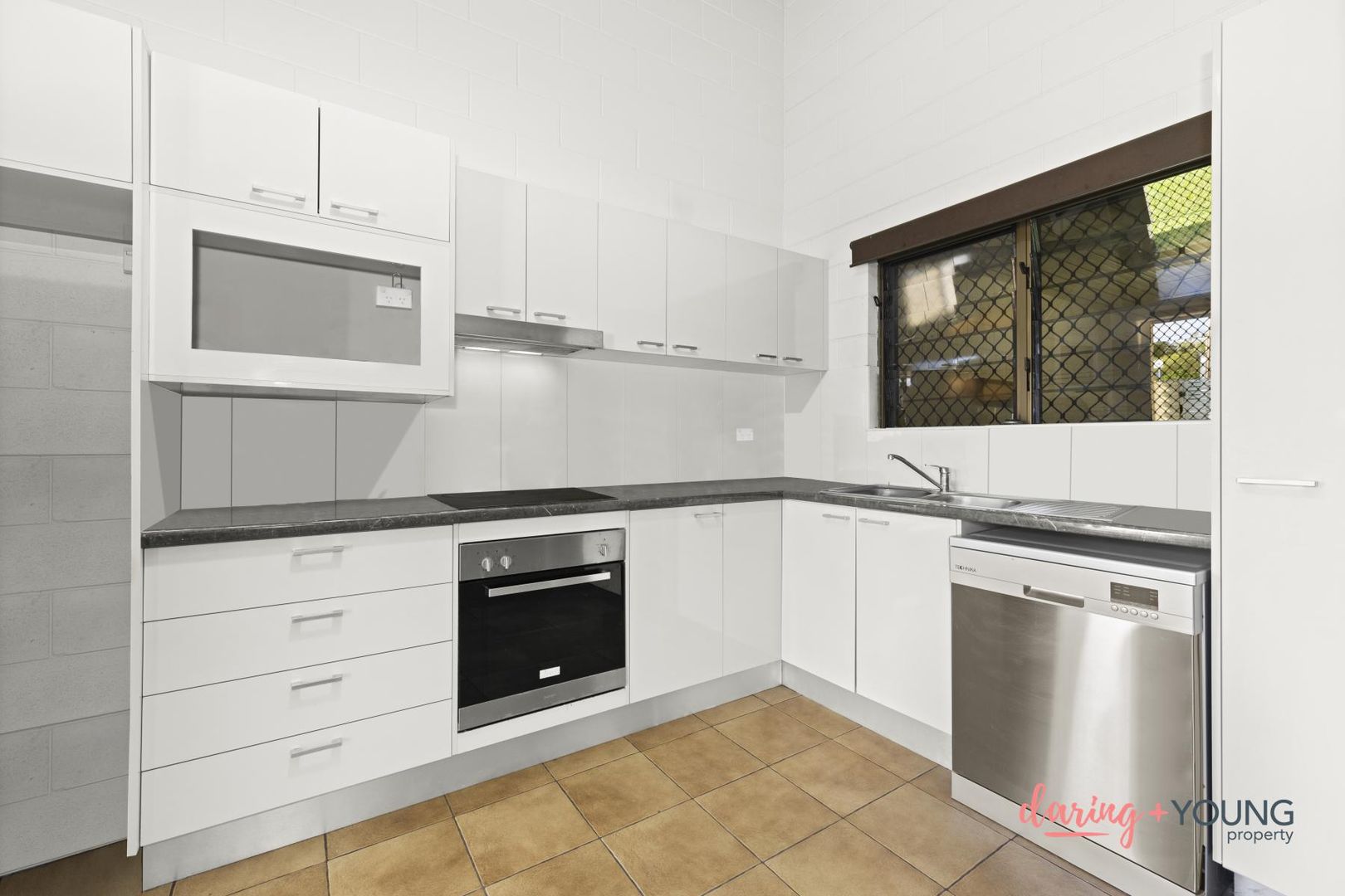 1/31 Queens Road, Railway Estate QLD 4810, Image 1