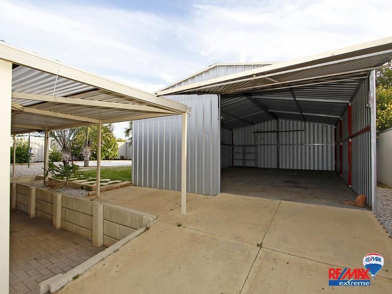 98 Aldersea Circle, CLARKSON WA 6030, Image 2