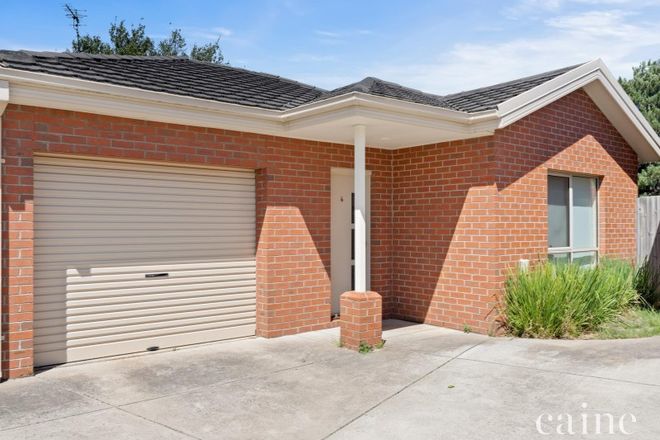 Picture of 4/48 Water Street, BROWN HILL VIC 3350