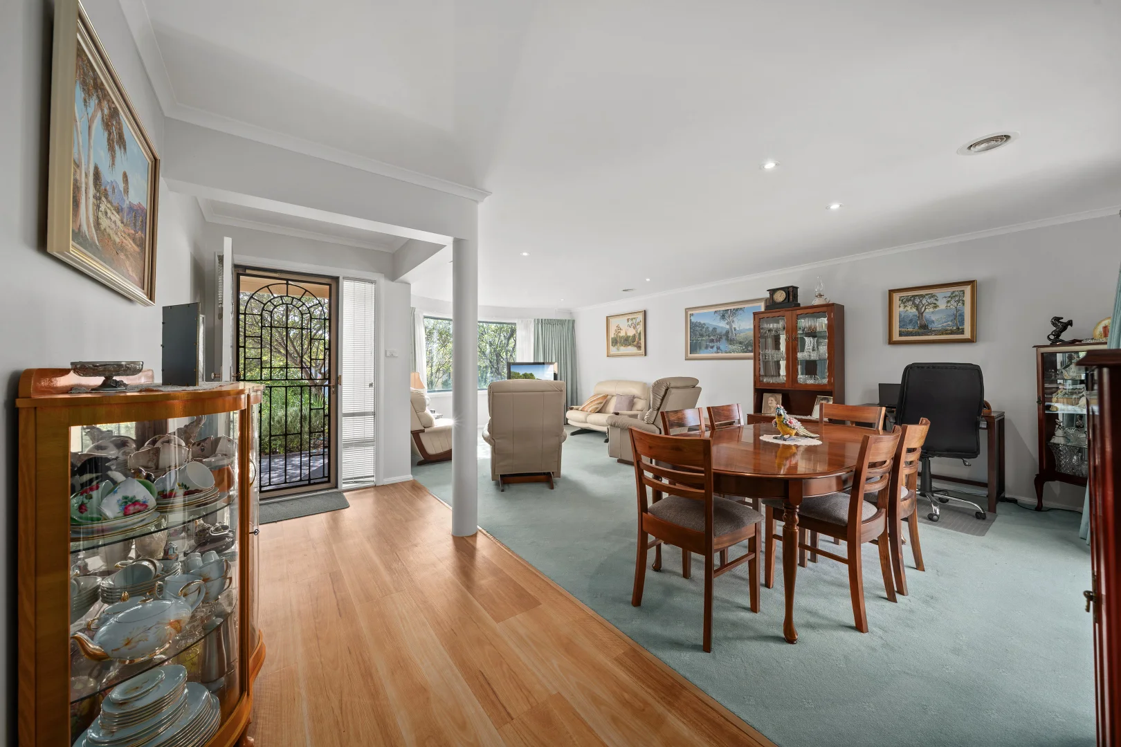 Additional image 4 of 13/2 Dines Place, Bruce ACT 2617