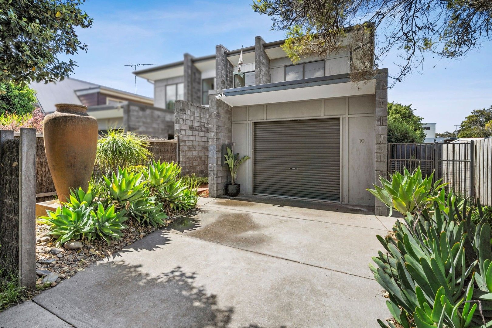 1/10 Geelong Road, Barwon Heads VIC 3227 House For Rent Domain