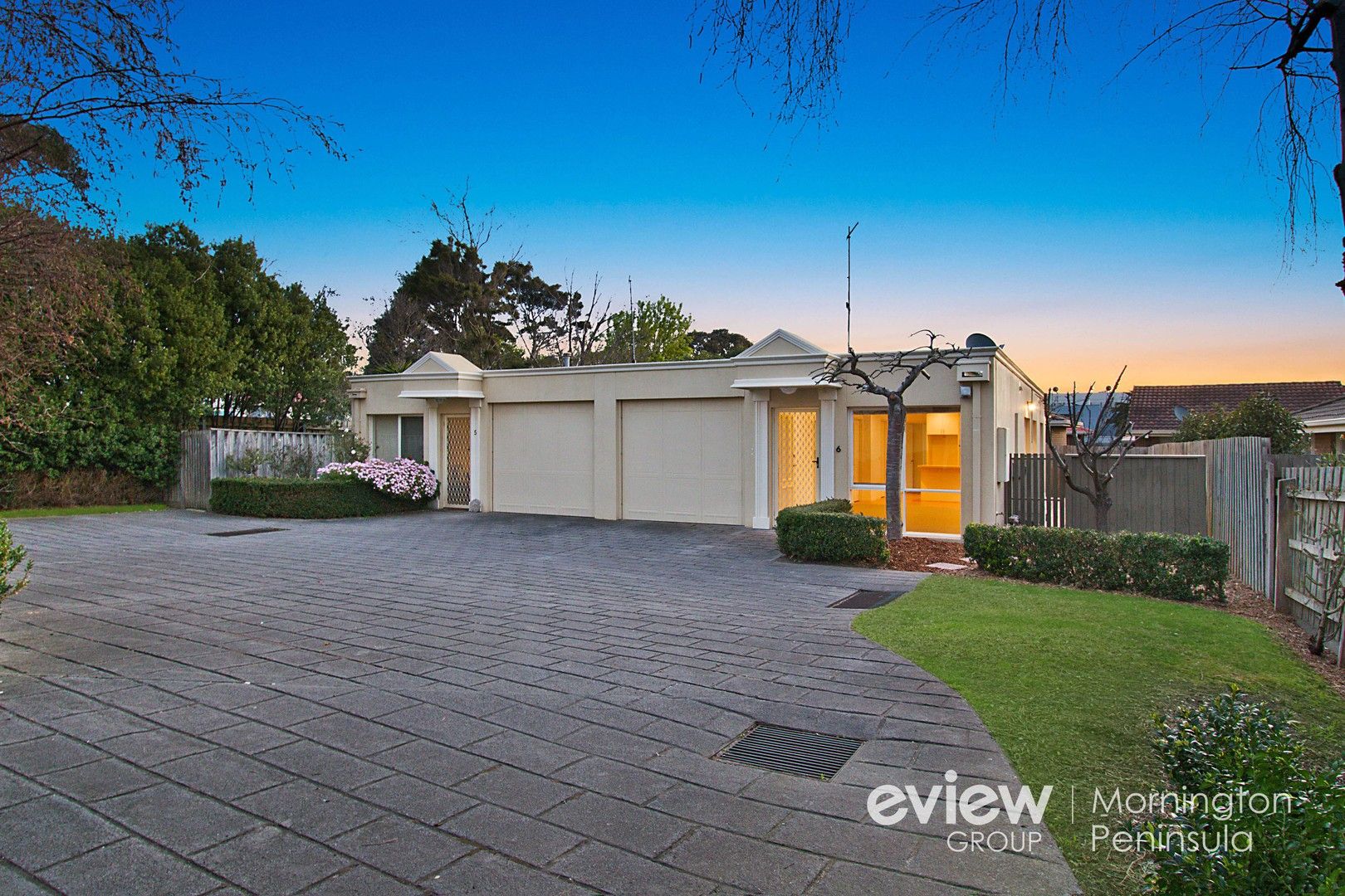 2 bedrooms Apartment / Unit / Flat in 6/60 Tanti Avenue MORNINGTON VIC, 3931