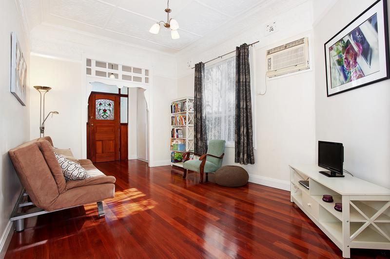 158 Turton Road, Waratah Property History & Address Research Domain