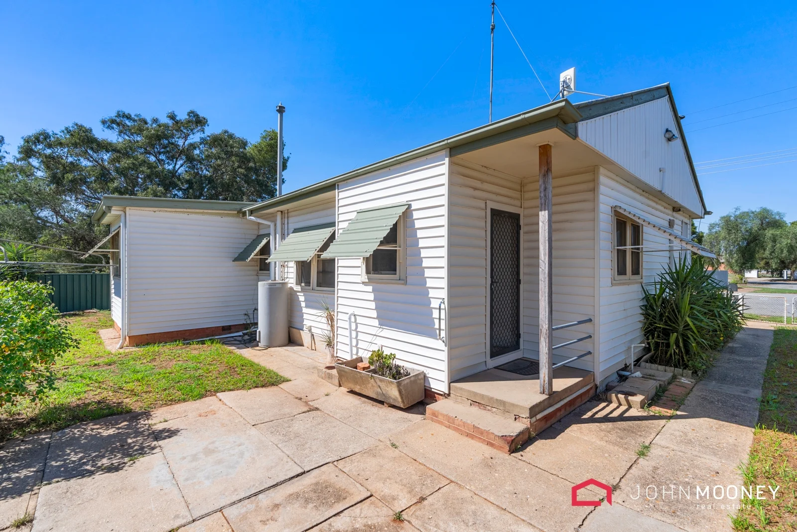 Additional image 15 of 9 Urana Street, Lockhart NSW 2656