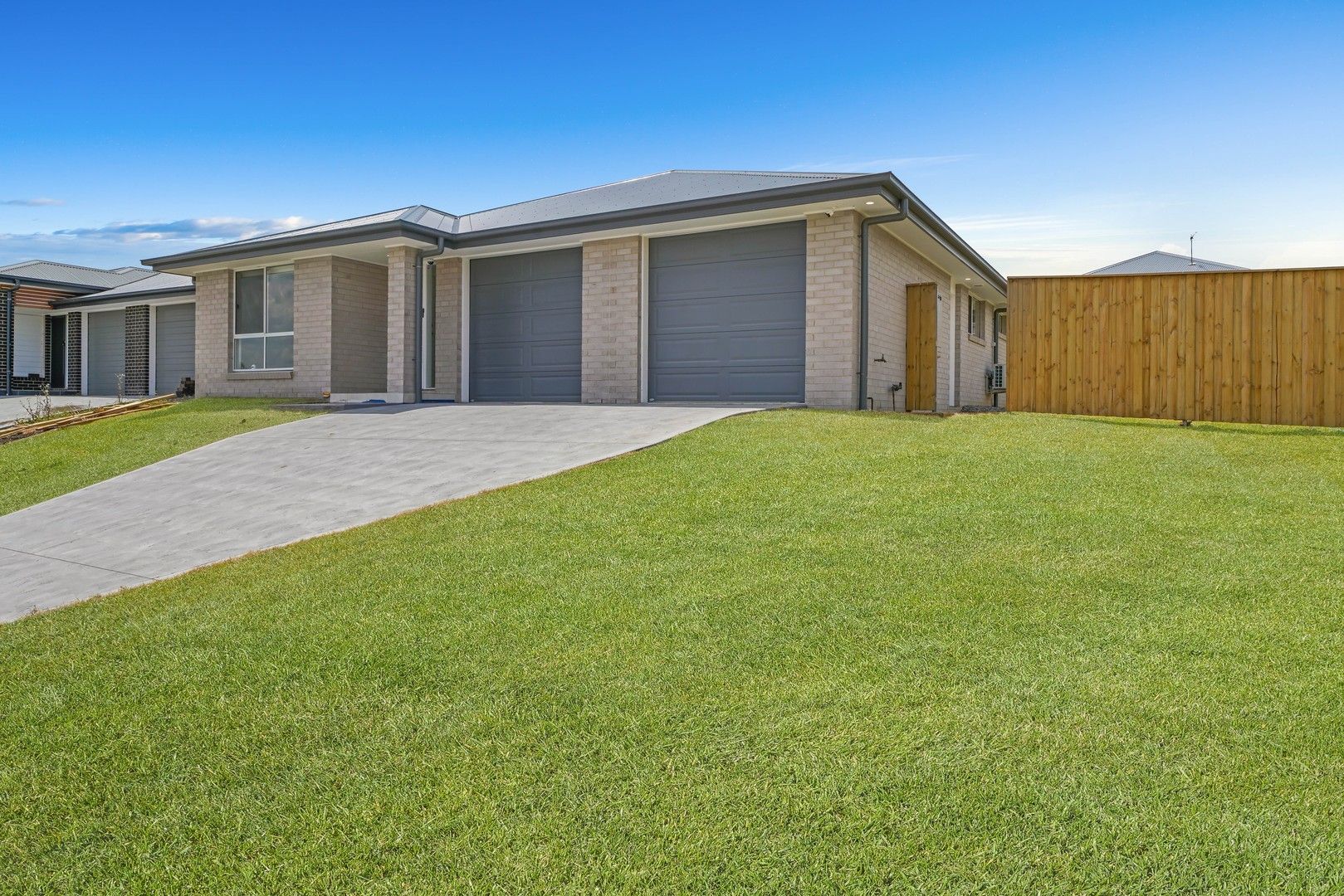 2 bedrooms Semi-Detached in 2/16 Guy Close GRETA NSW, 2334