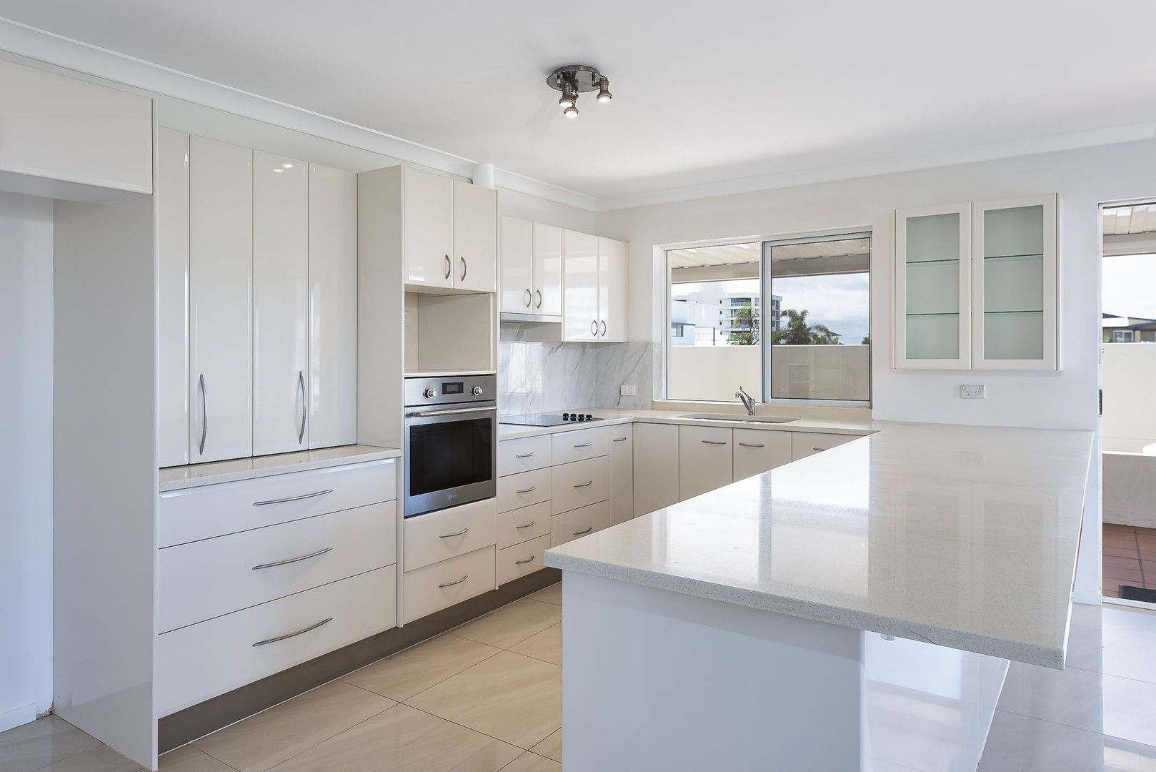 3 bedrooms Apartment / Unit / Flat in 7/107 Petrel Avenue MERMAID BEACH QLD, 4218