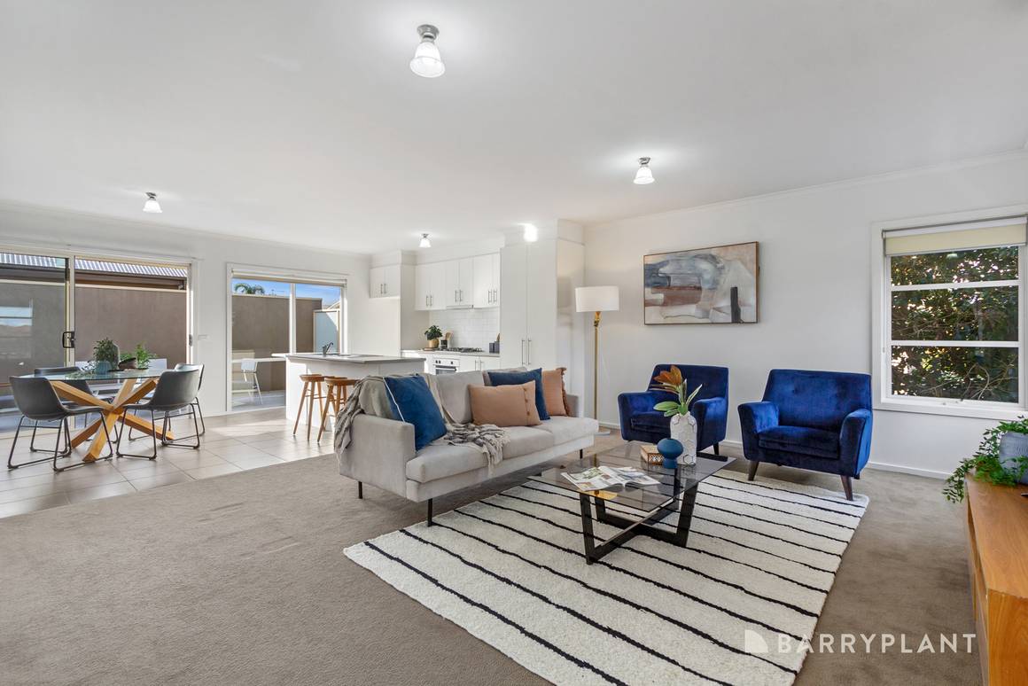 Picture of 2/17-19 Myrtle Street, BAYSWATER VIC 3153
