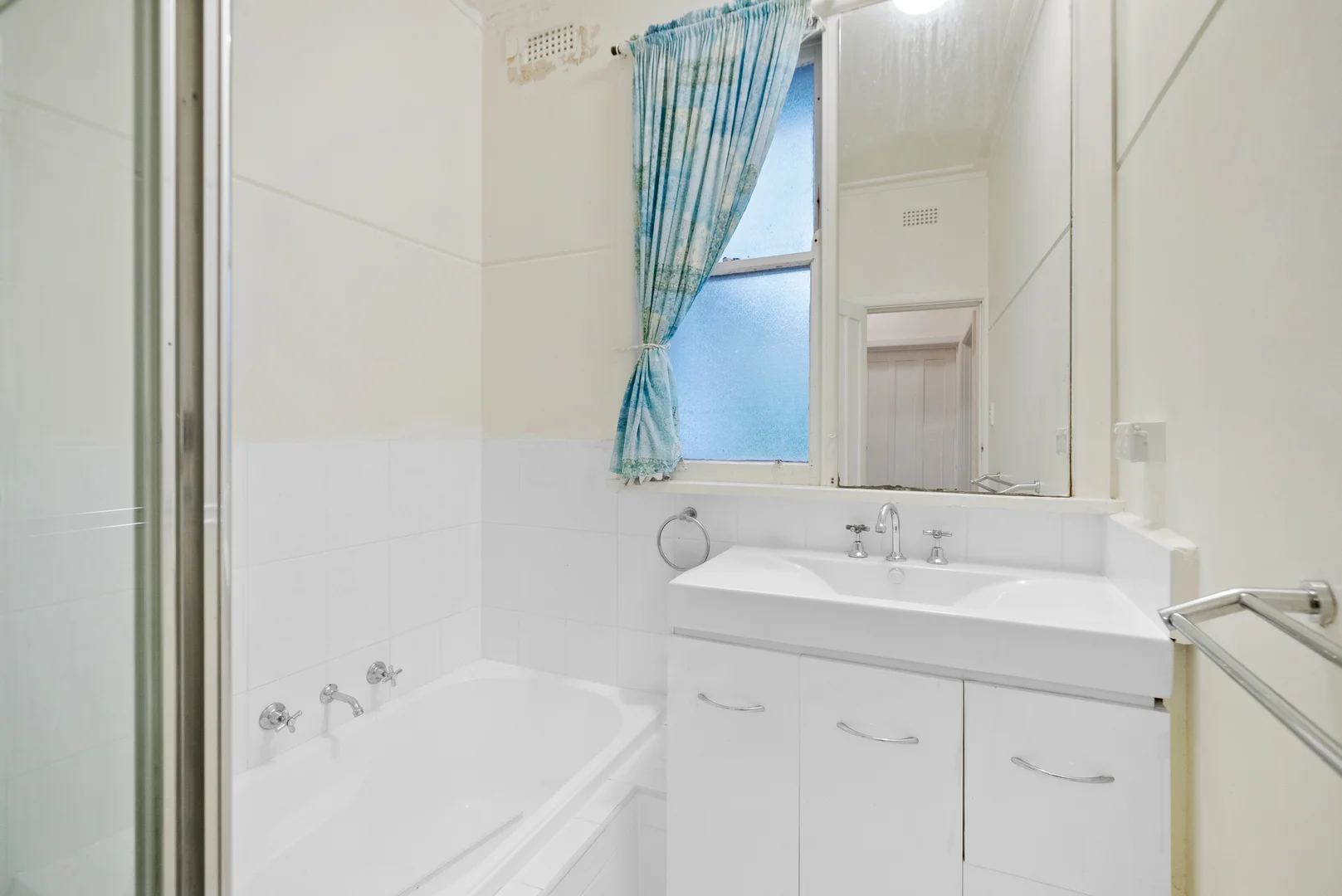 Additional image 8 of 19 Bateman Street, Hampton VIC 3188