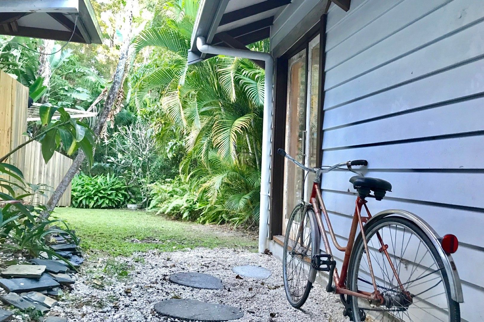 1 bedrooms Apartment / Unit / Flat in  OCEAN SHORES NSW, 2483