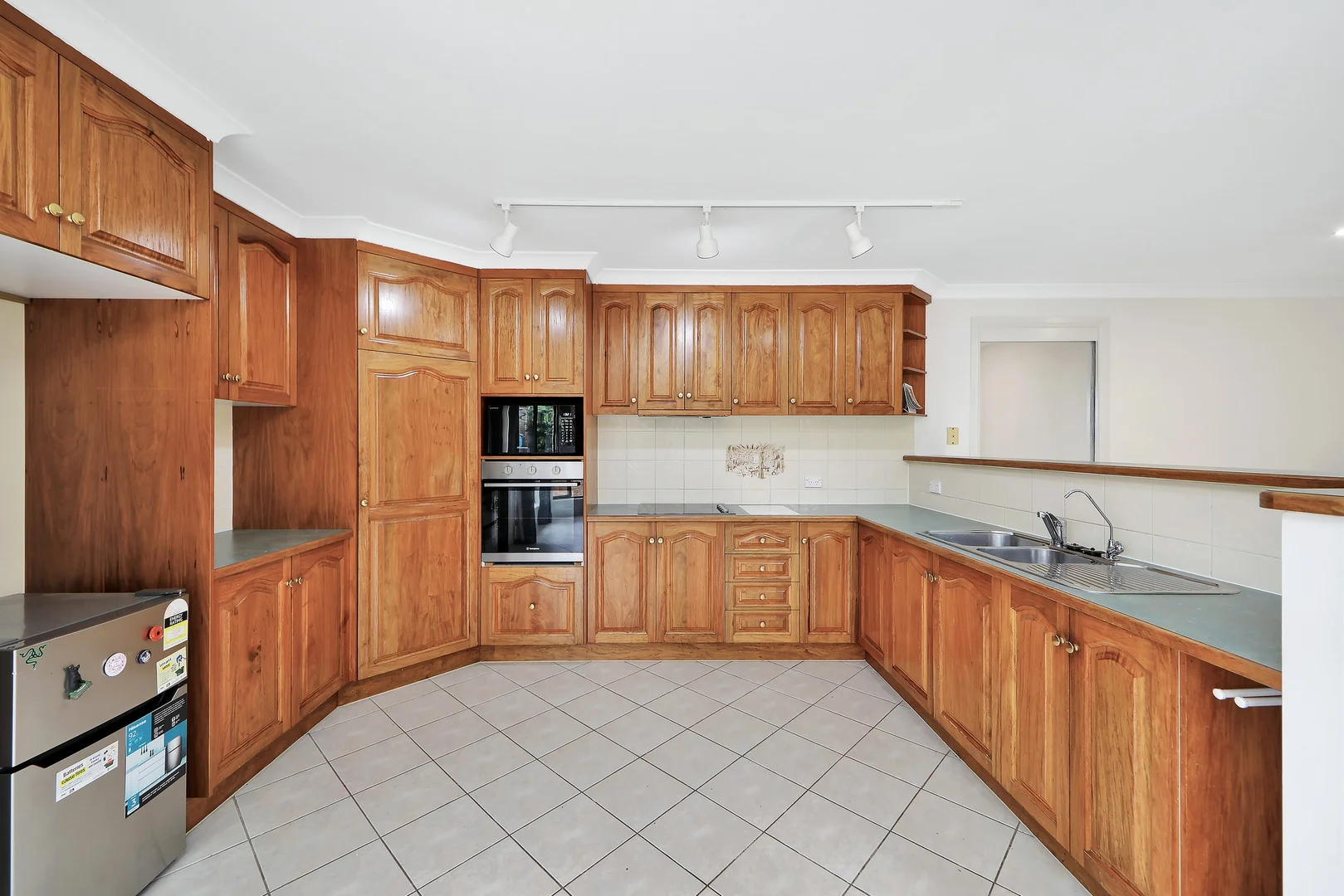 Additional image 13 of 10 Reynella Drive, Avoca QLD 4670