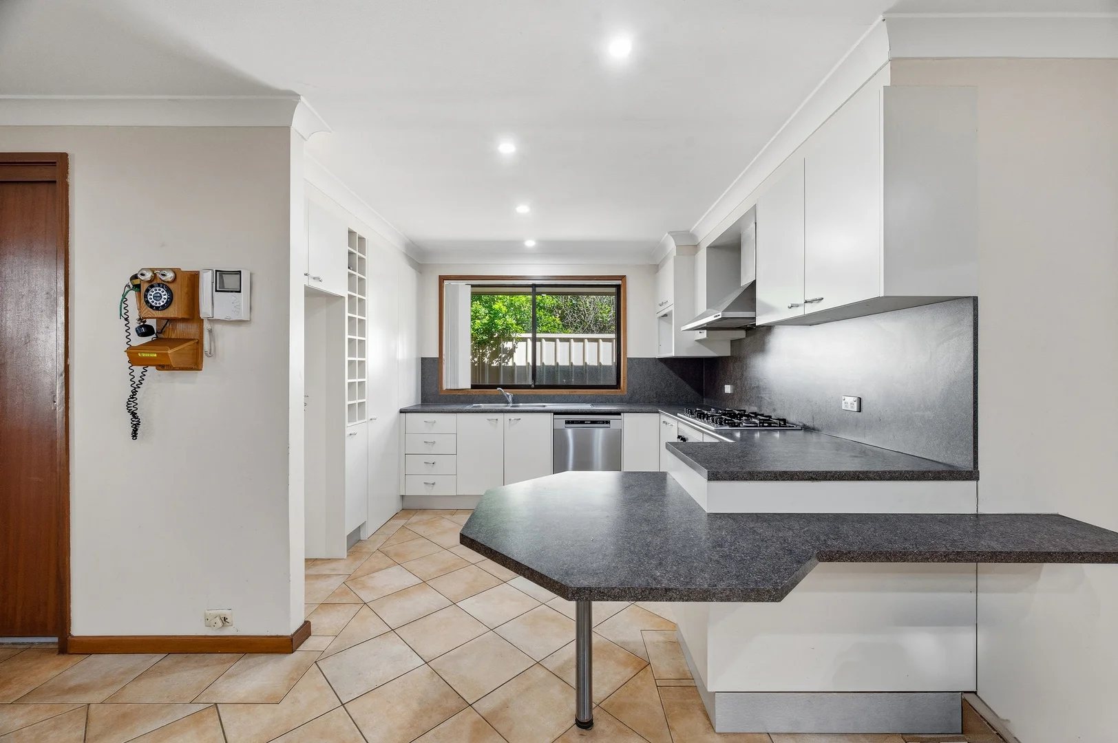 Additional image 5 of 206 Railway Parade, Macquarie Fields NSW 2564