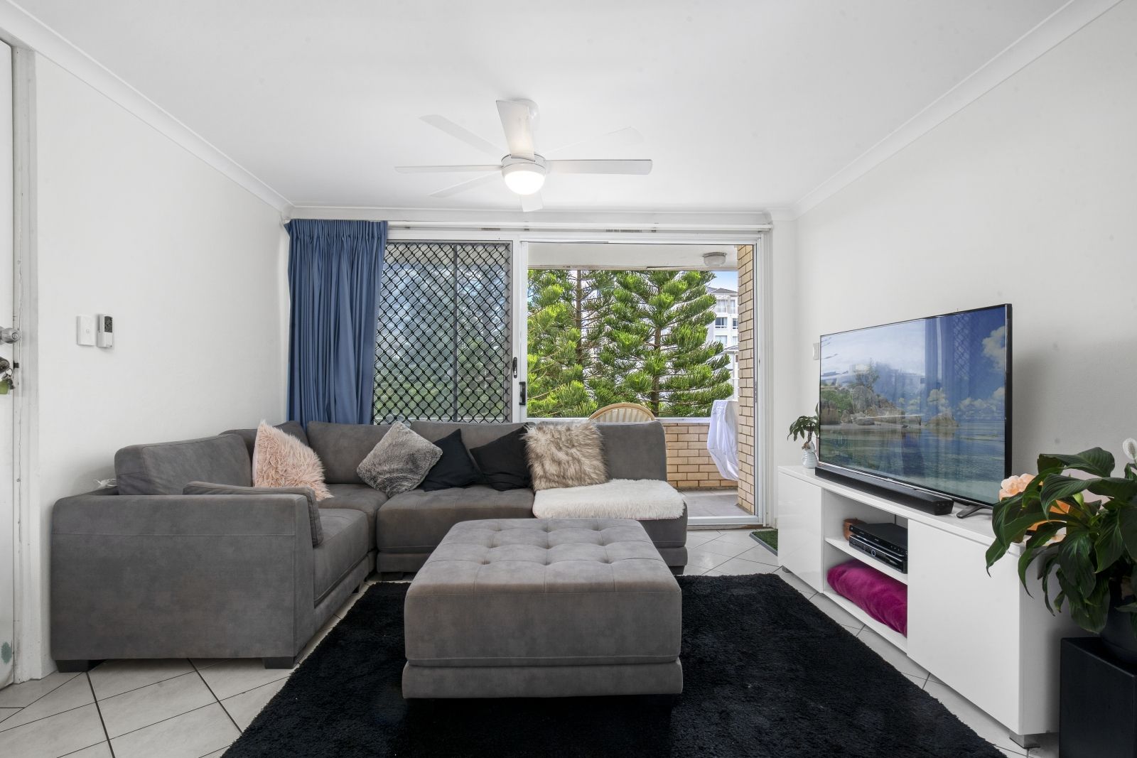 33/136 Old Burleigh Road, Broadbeach QLD 4218, Image 0