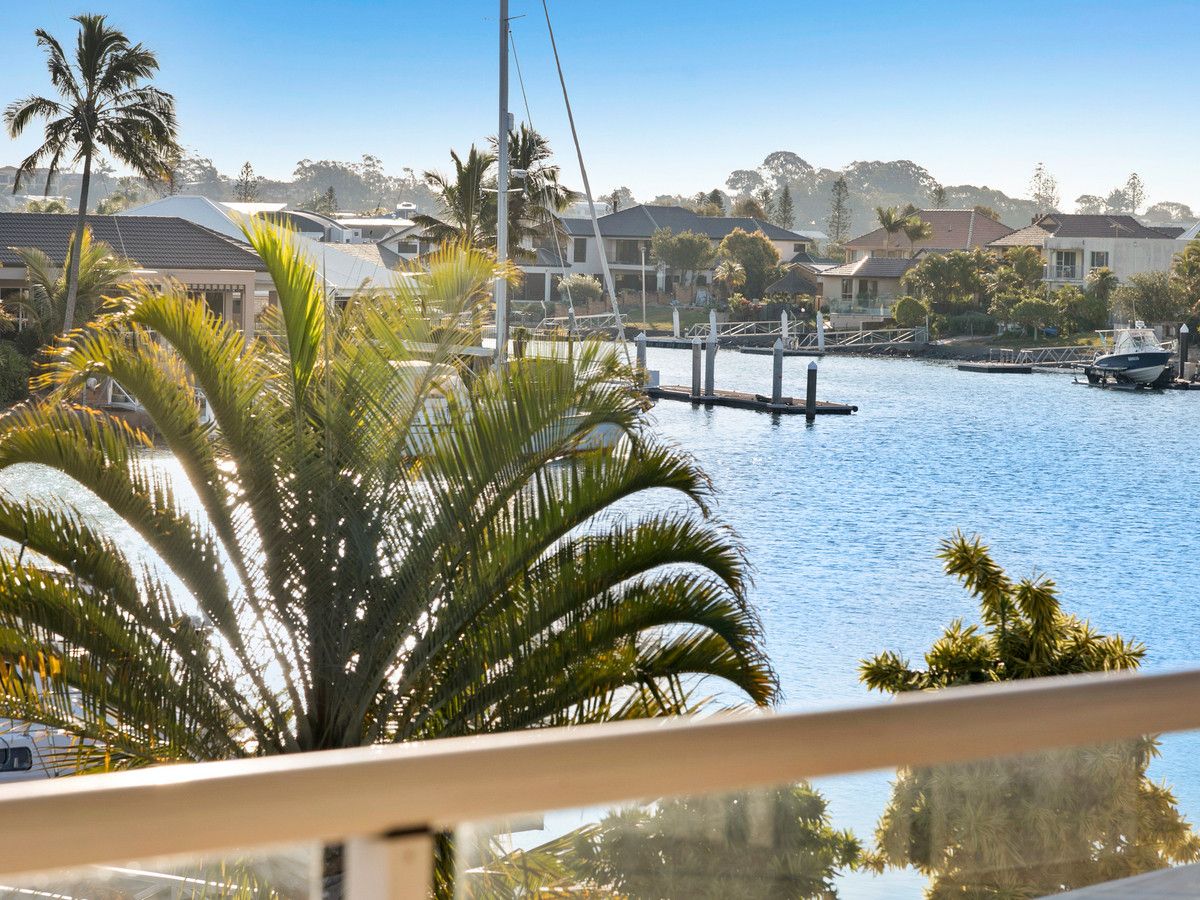 16 Seacrest Court, Raby Bay QLD 4163, Image 2