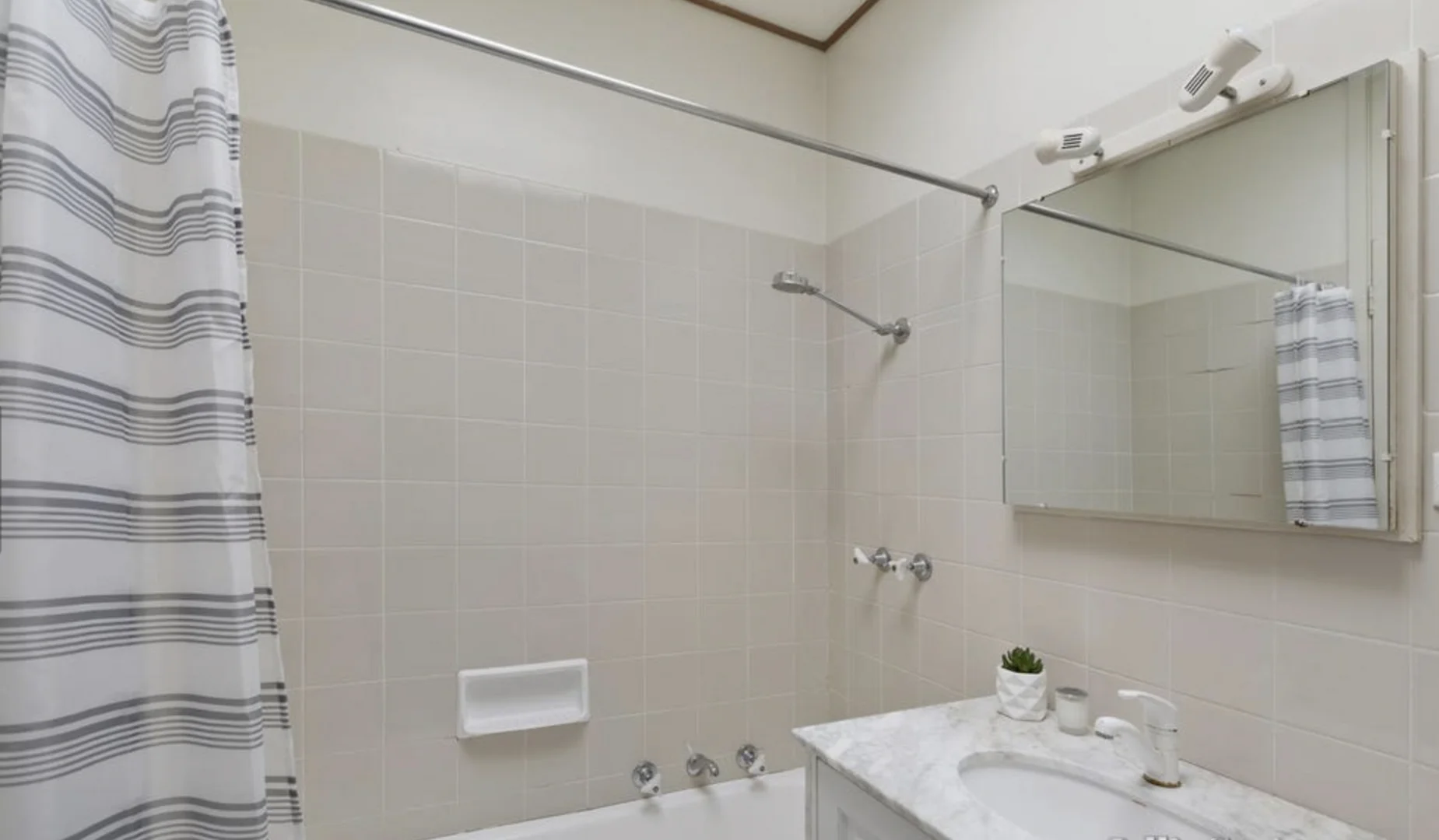 Additional image 6 of 2 Shrimpton Court, Balwyn VIC 3103