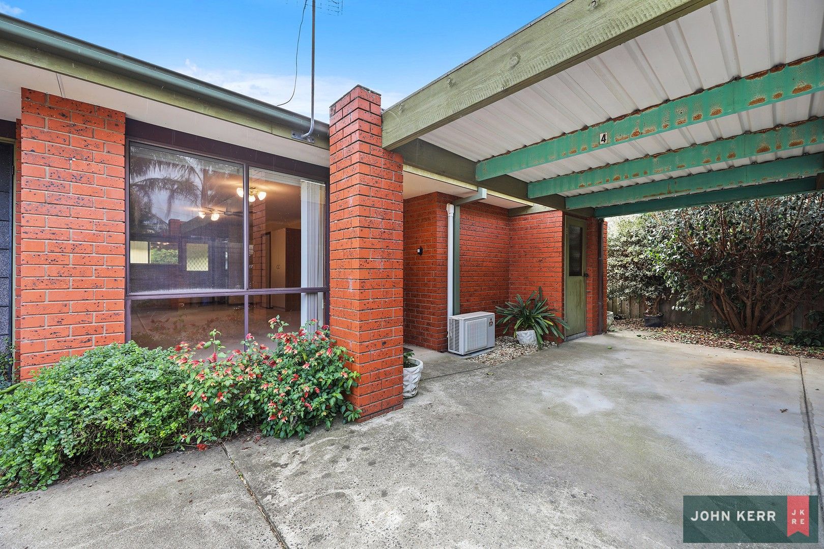 4/11 Paull Court, Moe VIC 3825, Image 0