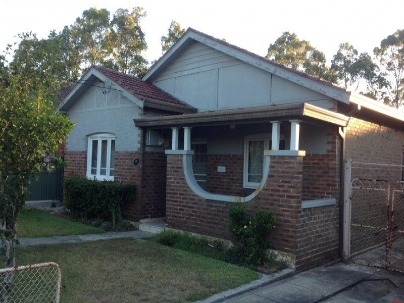 3 bedrooms House in 35 Wentworth road HOMEBUSH NSW, 2140