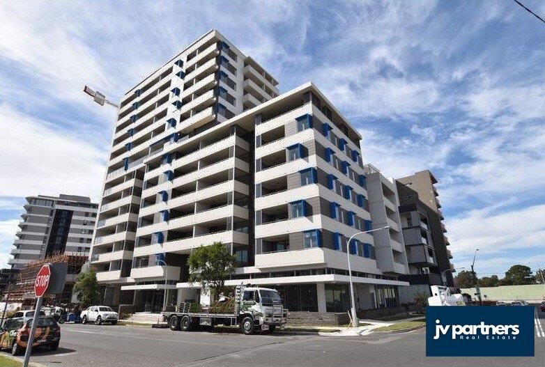 2 bedrooms Apartment / Unit / Flat in 1001/36-42 Levey Street WOLLI CREEK NSW, 2205