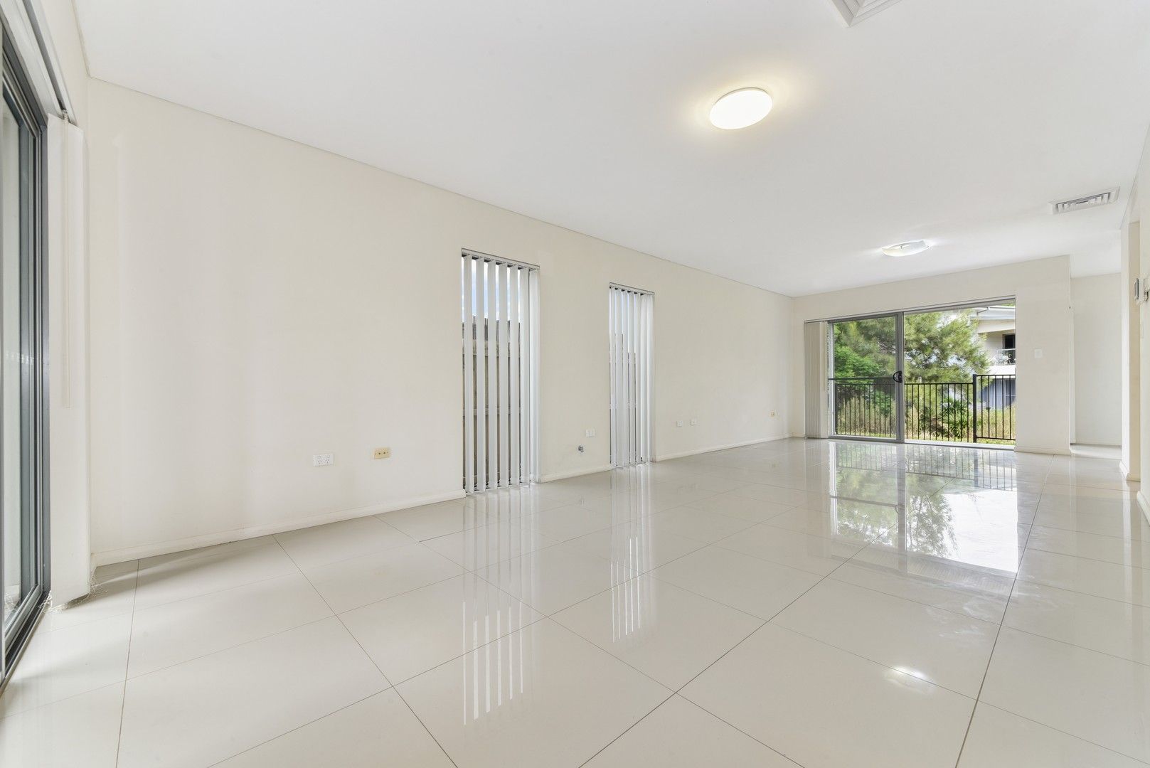 4 bedrooms Townhouse in 31/19-23 Watkins Road BAULKHAM HILLS NSW, 2153